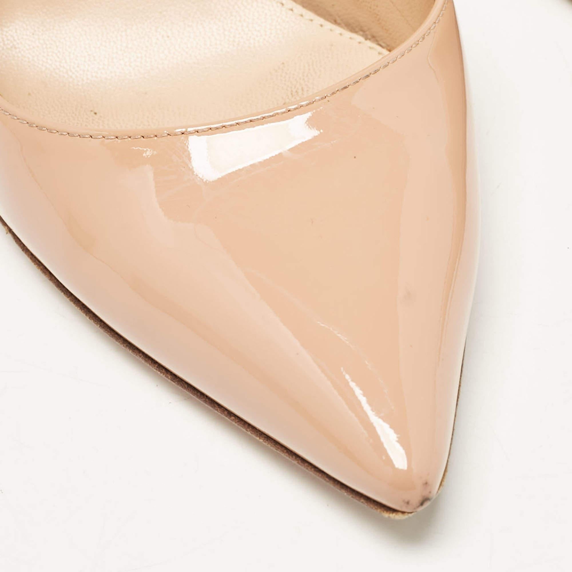 Gianvito Rossi Beige Patent Leather Gianvito Pumps Taglia 39 in vendita 4