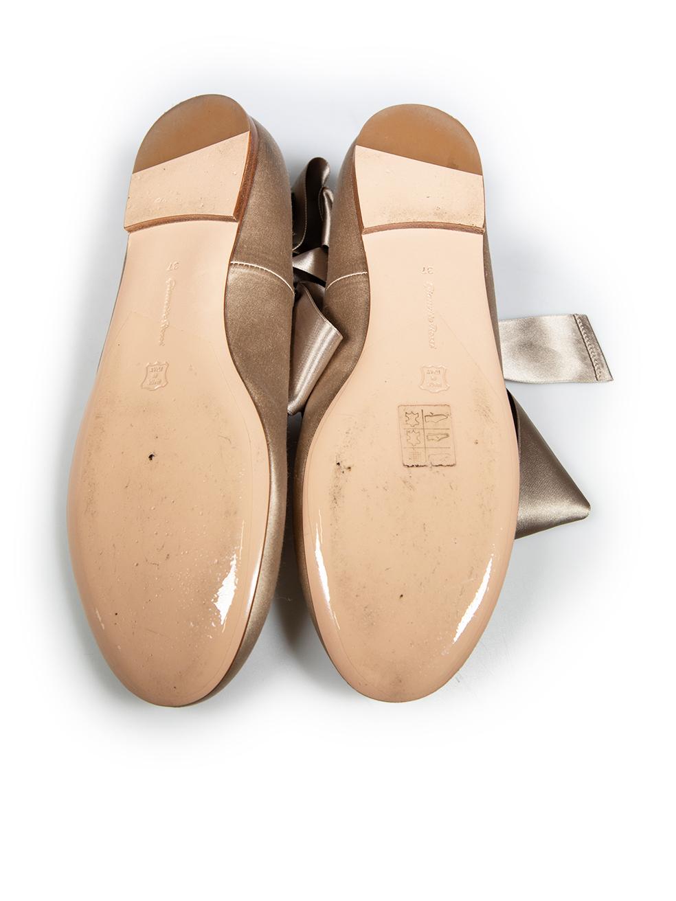 Women's Gianvito Rossi Beige Ribbon Tie Ballet Flats Size IT 37