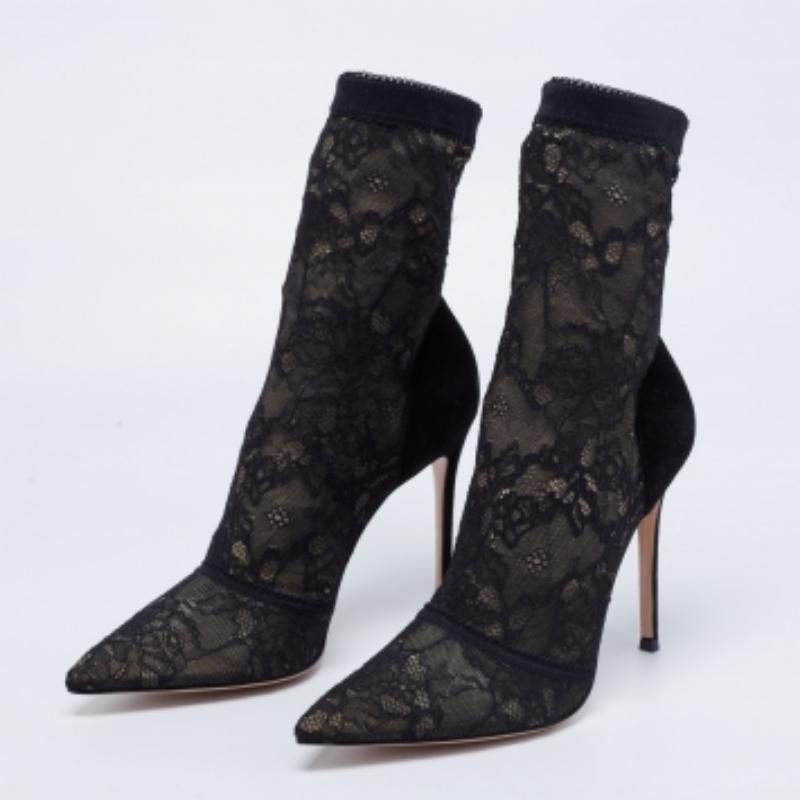 Gianvito Rossi - Bottines en daim et dentelle noires/beiges, taille 40,5 en vente 3