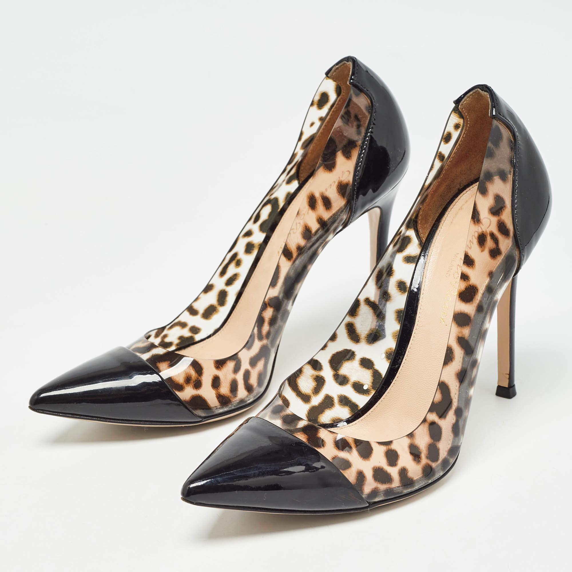 Discover footwear elegance with these designer womens pumps. Meticulously designed these heels marry fashion and comfort ensuring you shine in every setting.
