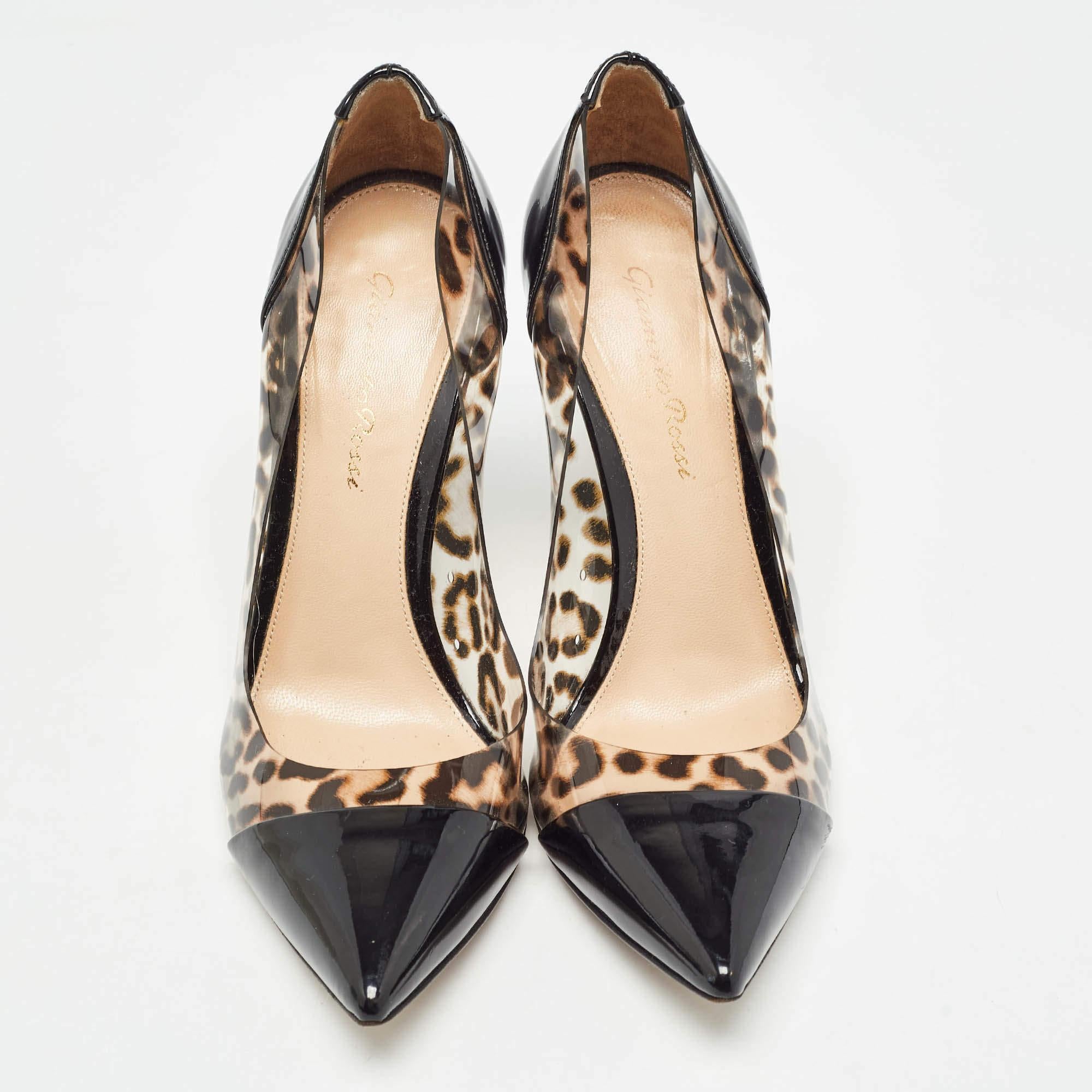 Gianvito Rossi Black/Brown Patent Leather and PVC PlexiPumps Size 38.5 In Fair Condition For Sale In Dubai, Al Qouz 2