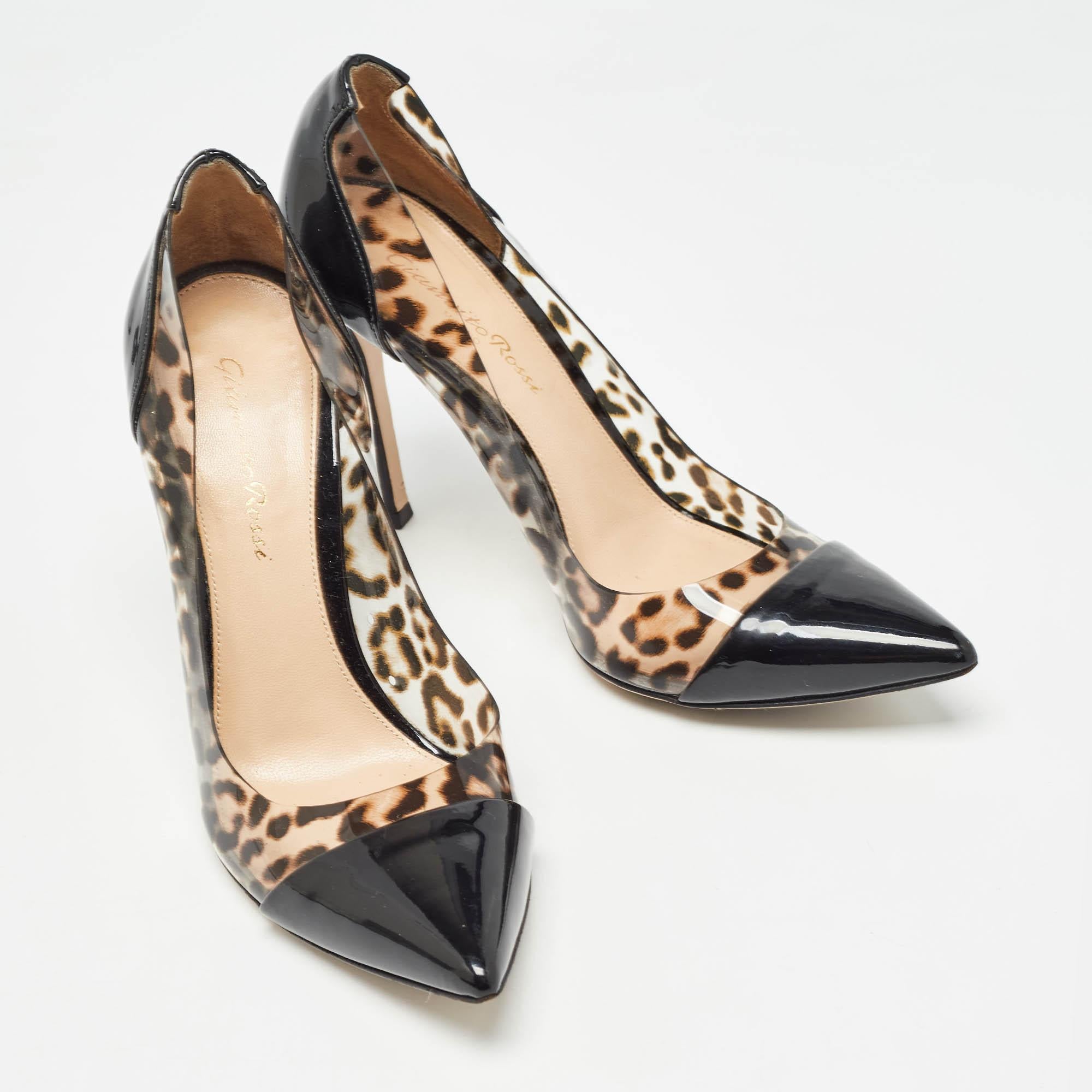 Women's Gianvito Rossi Black/Brown Patent Leather and PVC PlexiPumps Size 38.5 For Sale