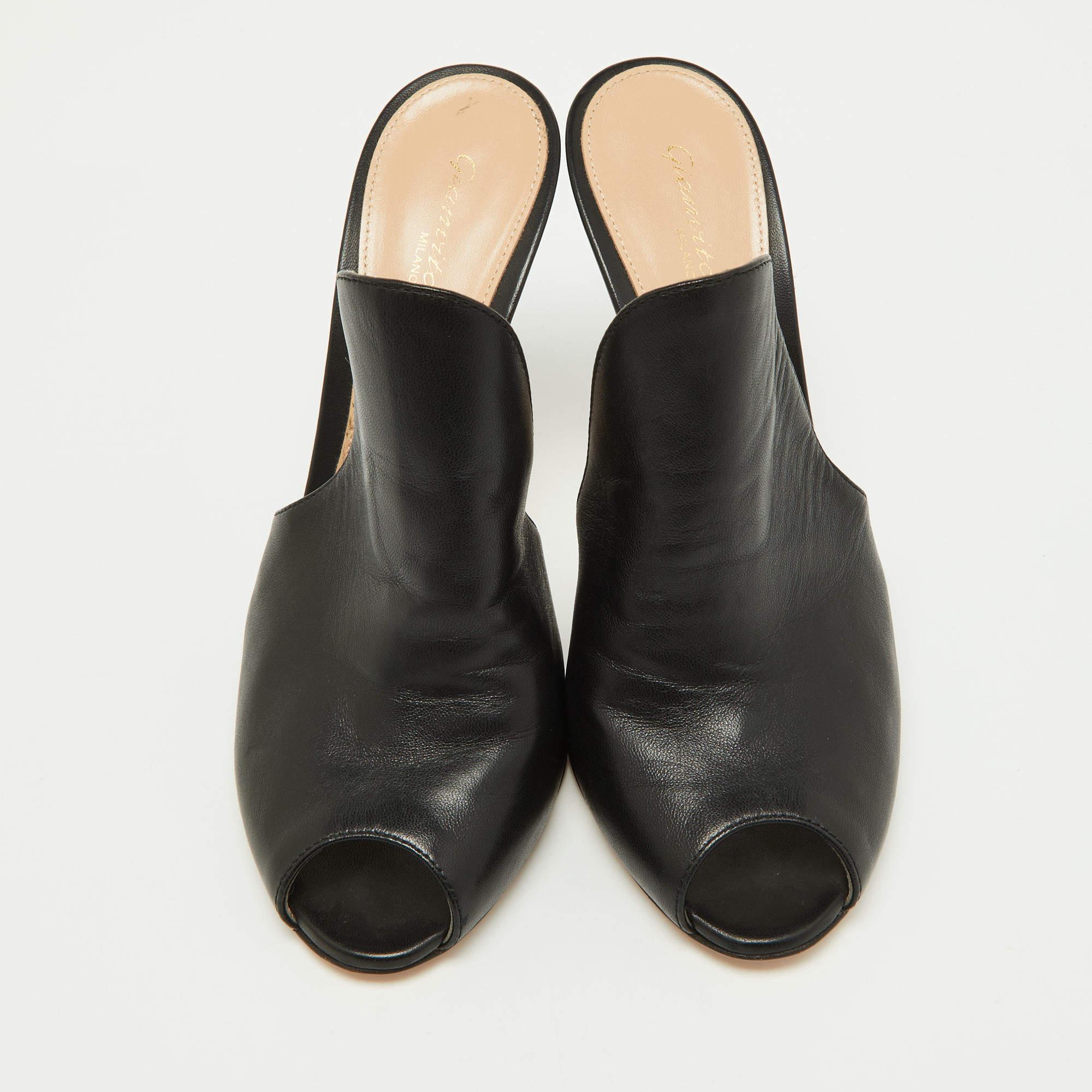 Gianvito Rossi Black Leather Alise Peep Toe Mules Size 37.5 In Good Condition In Dubai, Al Qouz 2