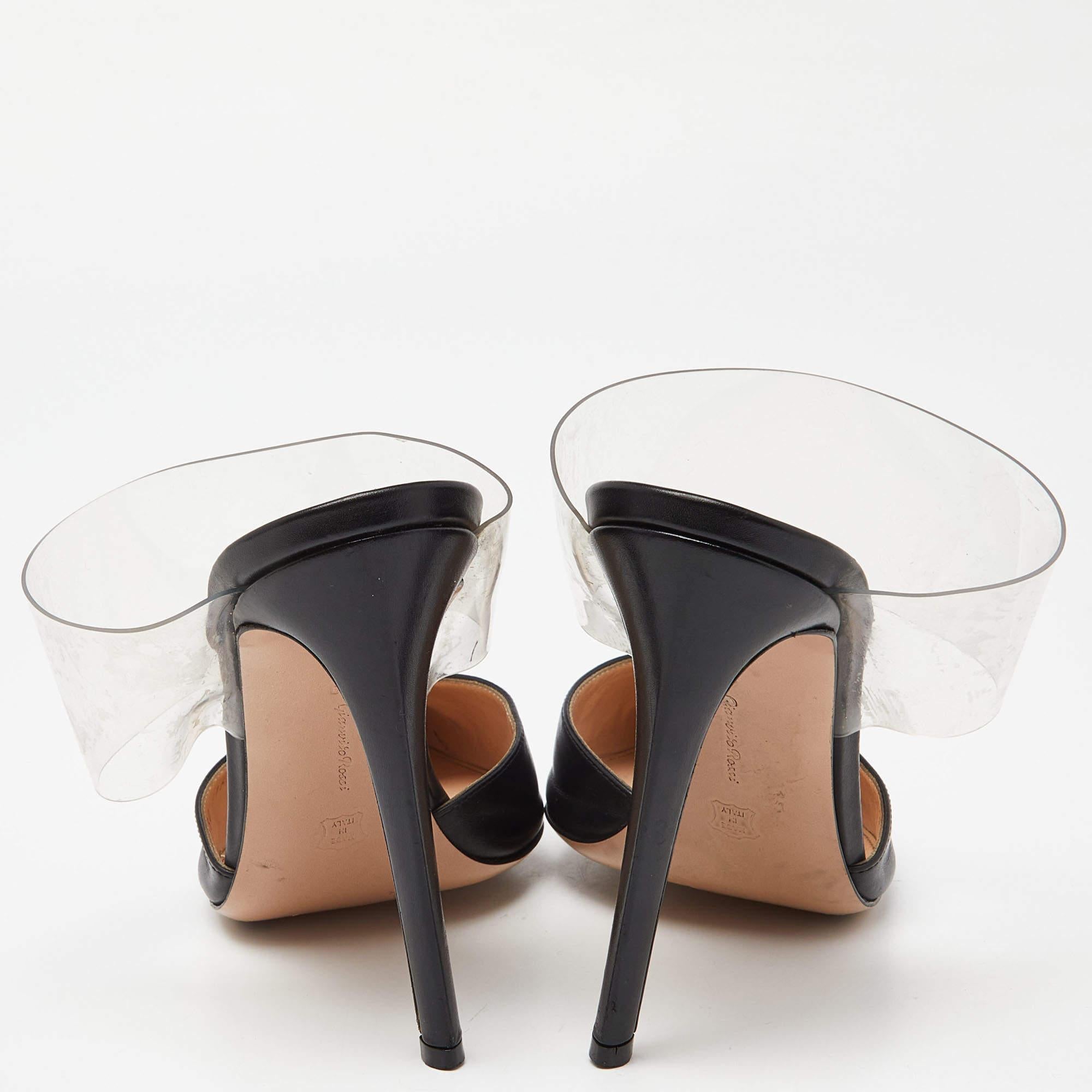 Gianvito Rossi Mules à bout pointu en cuir et PVC noir Taille 40 Pour femmes en vente