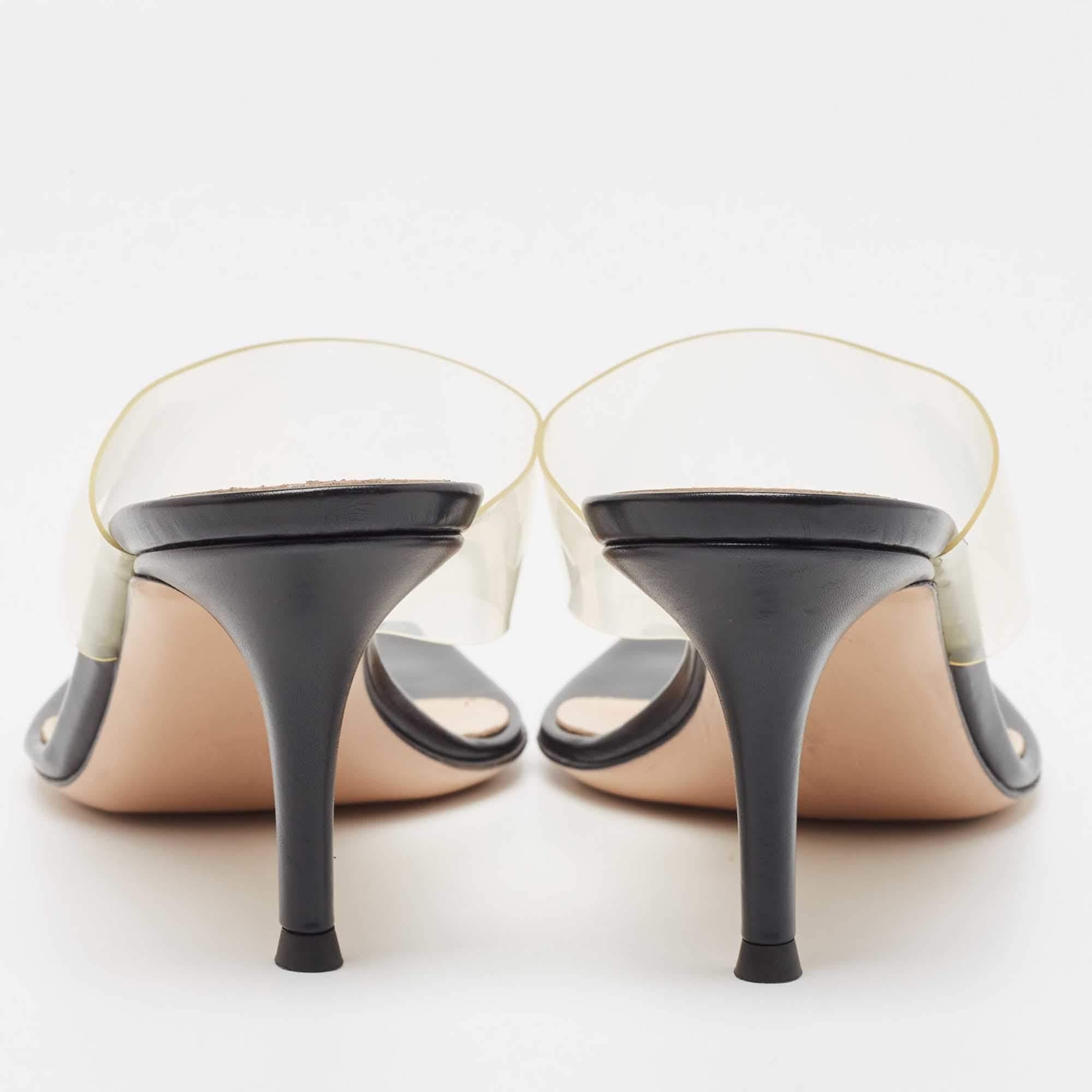 Gianvito Rossi Schwarz Leder und PVC Zehensteg Slide Sandalen Größe 38.5 Damen im Angebot