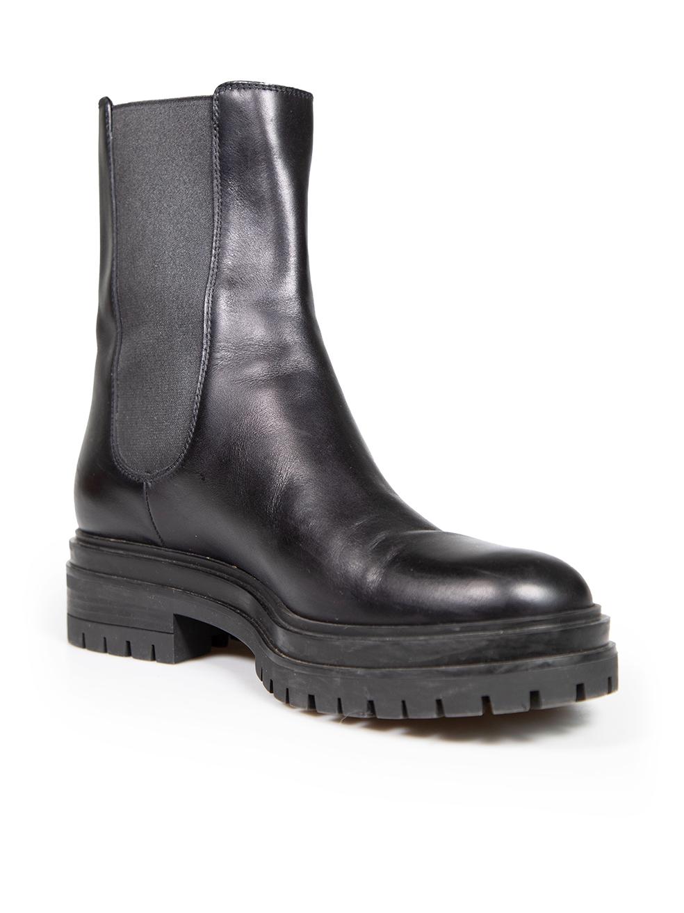 CONDITION is Very good. Minimal wear to the boots is evident. Minimal wear to the heel sides is seen with abrasion marks and general creasing to the leather on this used Gianvito Rossi designer resale item.
 
 
 
 Details
 
 
 Black
 
 Leather
 
