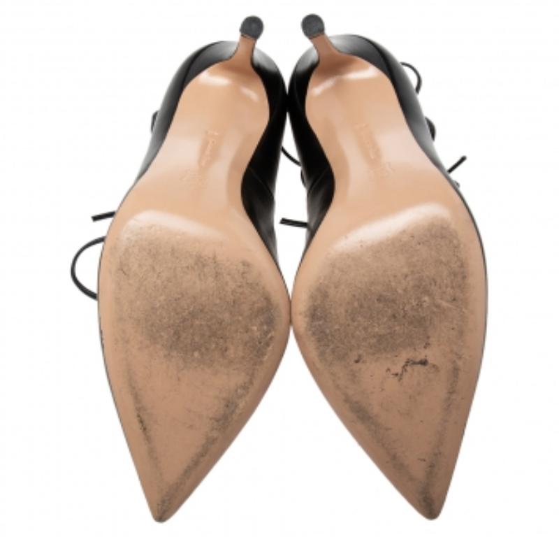 Gianvito Rossi Black Leather Femi Lace-Up Pumps Size 40 For Sale 3