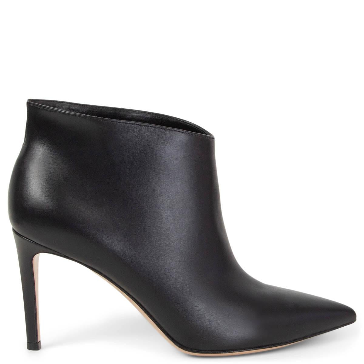 100% authentic Gianvito Rossi Kat ankle-booties in black calfskin. Have been worn once and are in virtually new condition. Come with dust bag. 

Measurements
Imprinted Size	36.5
Shoe Size	36.5
Inside Sole	23.5cm (9.2in)
Width	7cm (2.7in)
Heel	8cm