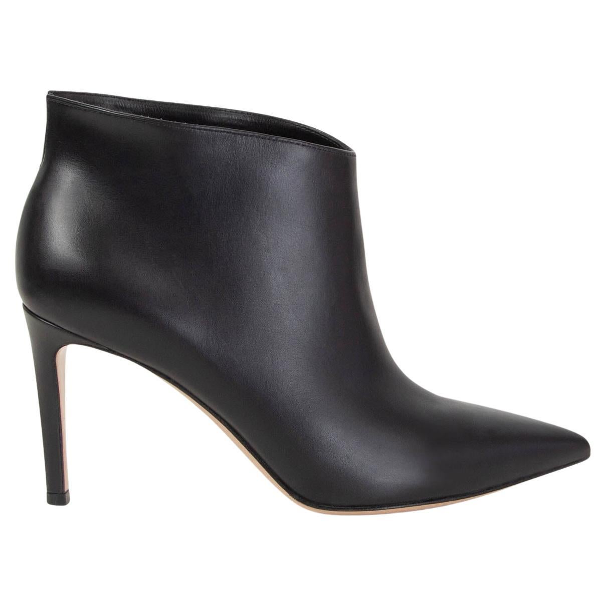 GIANVITO ROSSI black leather KAT Pointed-Toe ANKLE Boots Shoes 36.5 For Sale