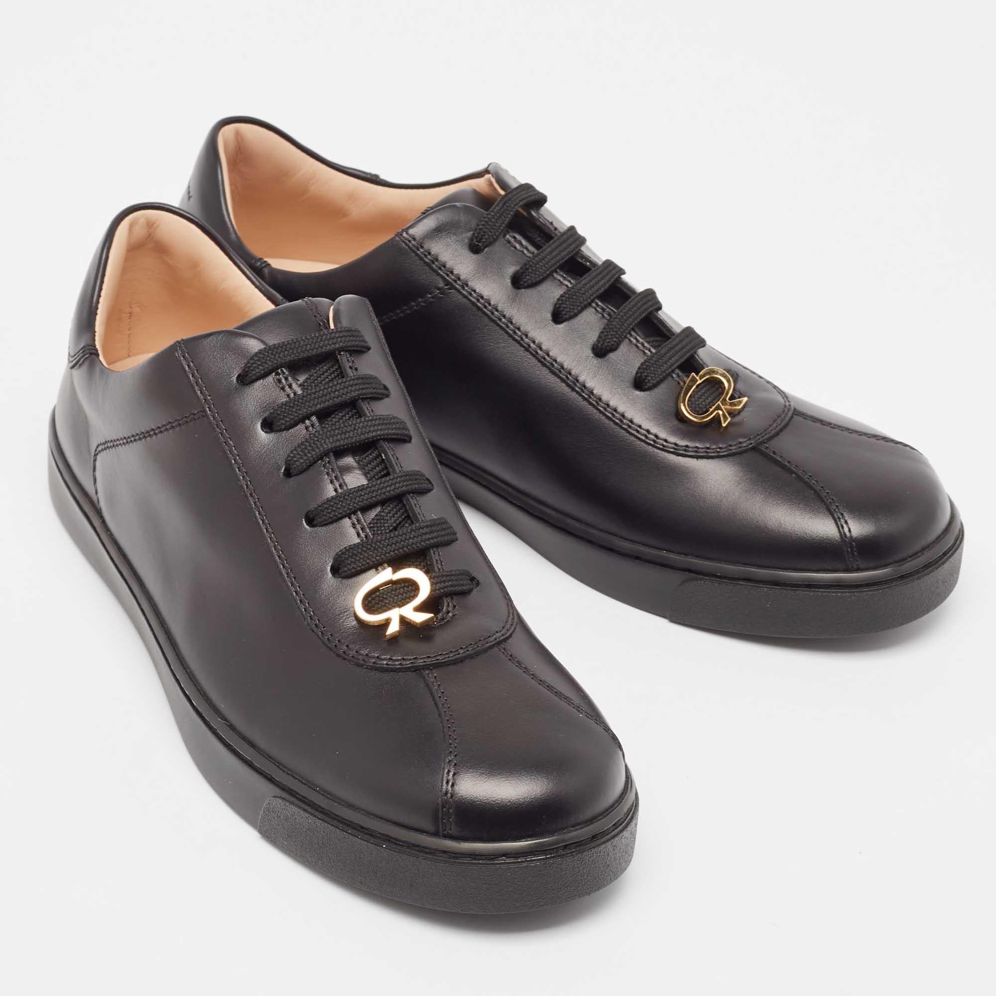 Women's Gianvito Rossi Black Leather Ribbon Low Top Sneakers Size 37.5 For Sale