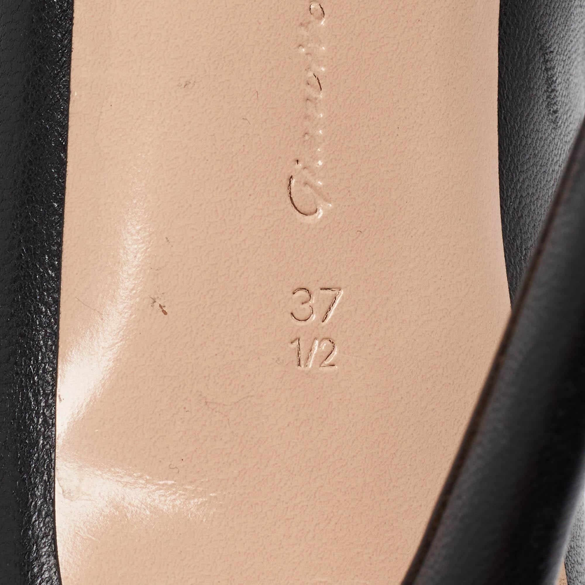 Gianvito Rossi Schwarz Leder Vamp Peep Toe Stiefeletten Größe 37.5 im Angebot 4