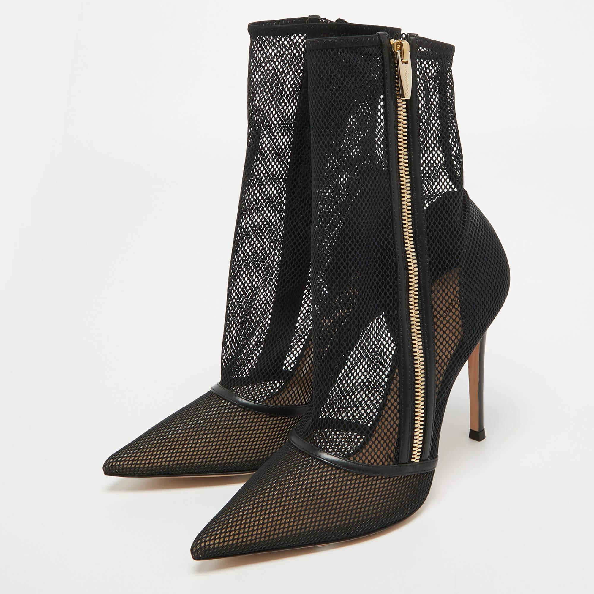 Gianvito Rossi Black Mesh and Leather Pointed Toe Ankle Boots Size 38 For Sale 5