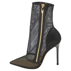 Gianvito Rossi Black Mesh and Leather Pointed Toe Ankle Boots Size 38 Gianvito Rossi Black Mesh and Leather Pointed Toe Ankle Boots Size 38