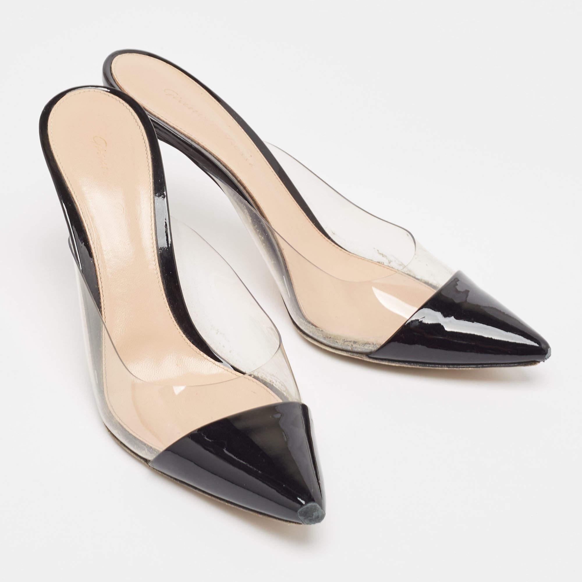 Gianvito Rossi Mules in vernice nera e PVC Plexi Taglia 39 In condizioni discrete in vendita a Dubai, Al Qouz 2