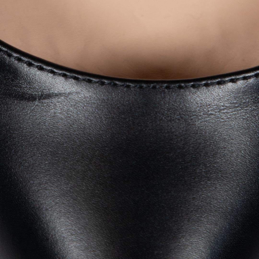 Gianvito Rossi Escarpins à plateforme en cuir noir Taille IT 40.5 Pour femmes en vente