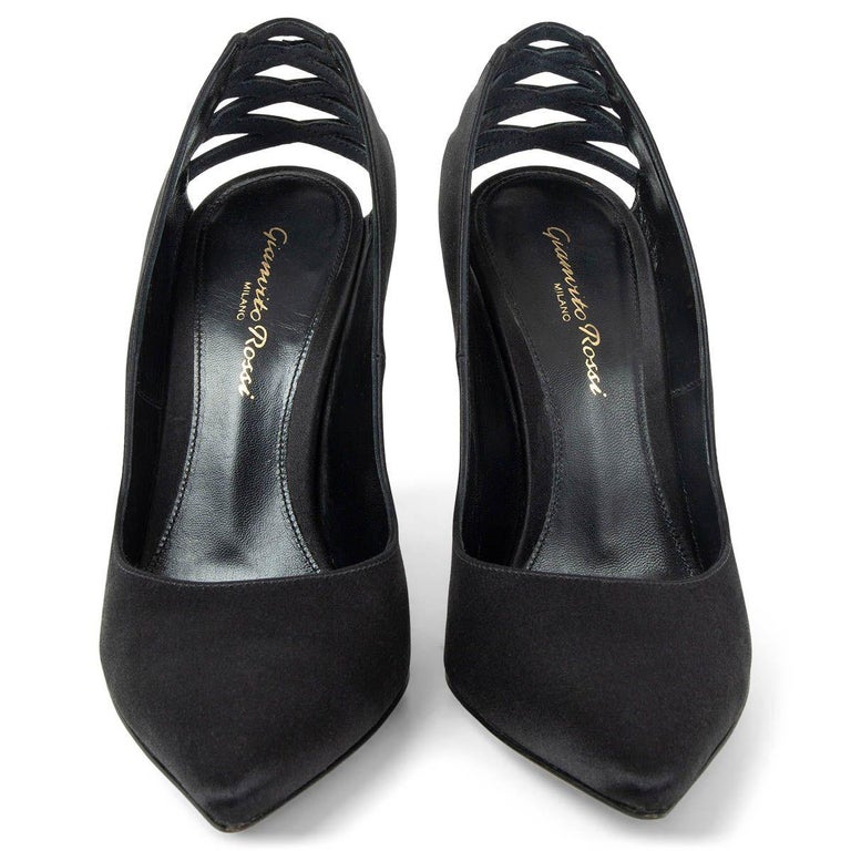 Gianvito Rossi Pointed-Toe Pumps - Women's 37 main image 1