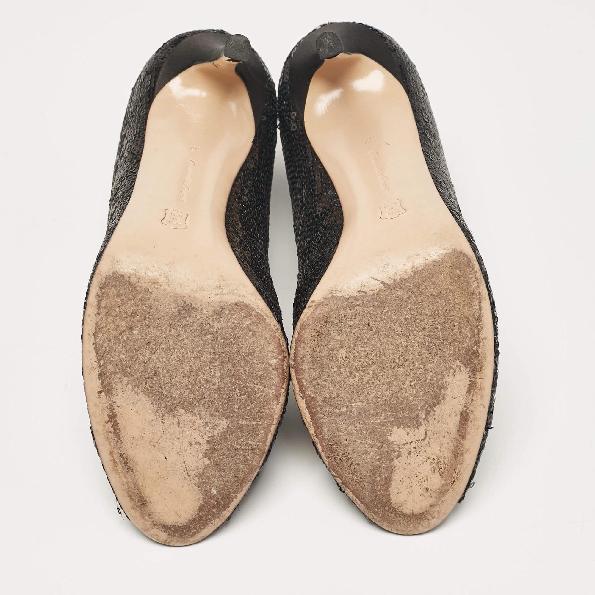 Gianvito Rossi - Bottines noires à sequins, taille 37 en vente 1