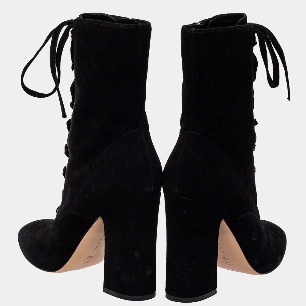 Gianvito Rossi Black Suede Ankle Boots Size 39 For Sale 2