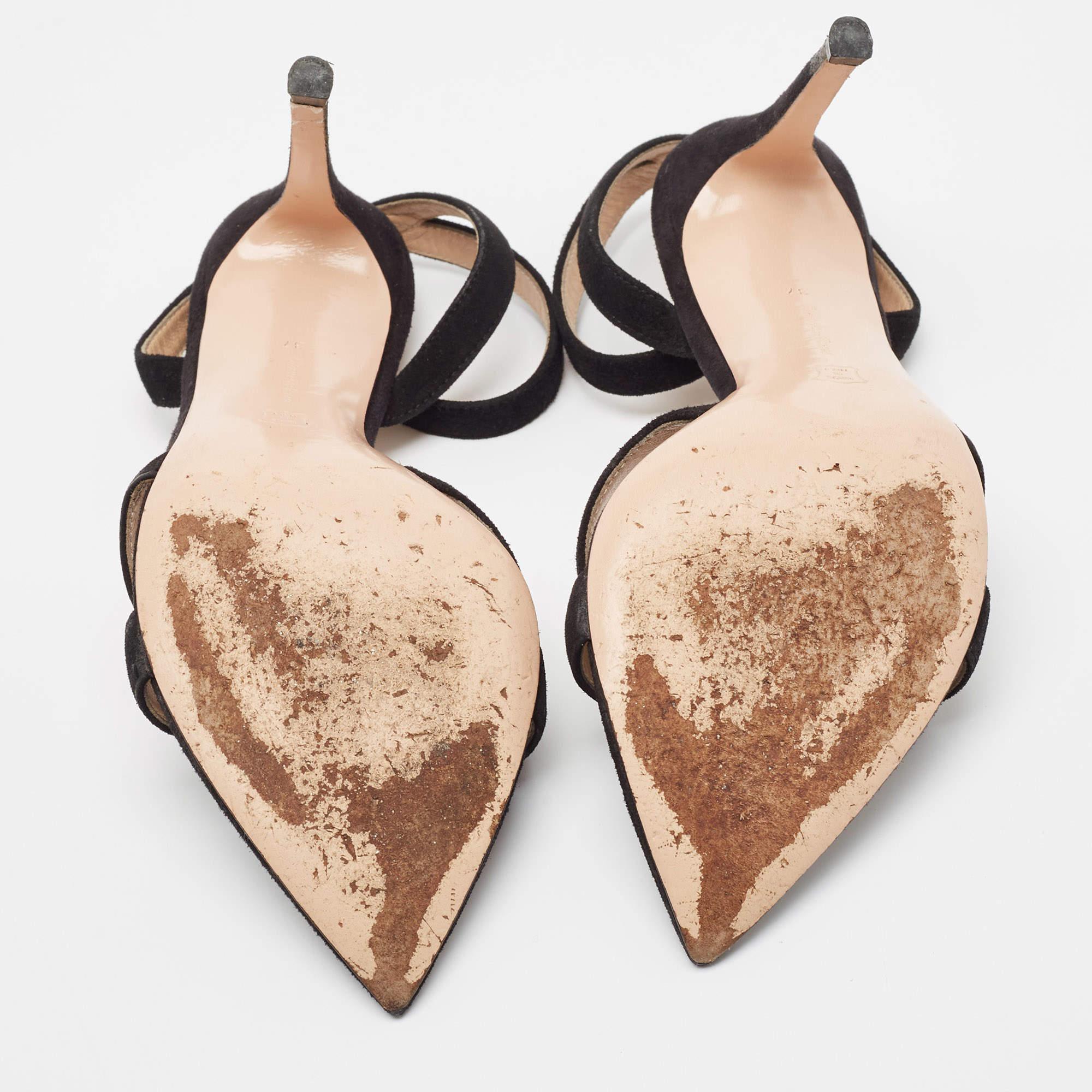 Gianvito Rossi Sandales à lanières en daim noir Taille 37 en vente 1