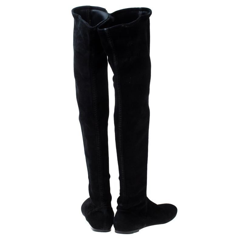 Gianvito Rossi Black Suede Felder Flat Cuissard Over the Knee Boots Size 40 In Good Condition In Dubai, Al Qouz 2