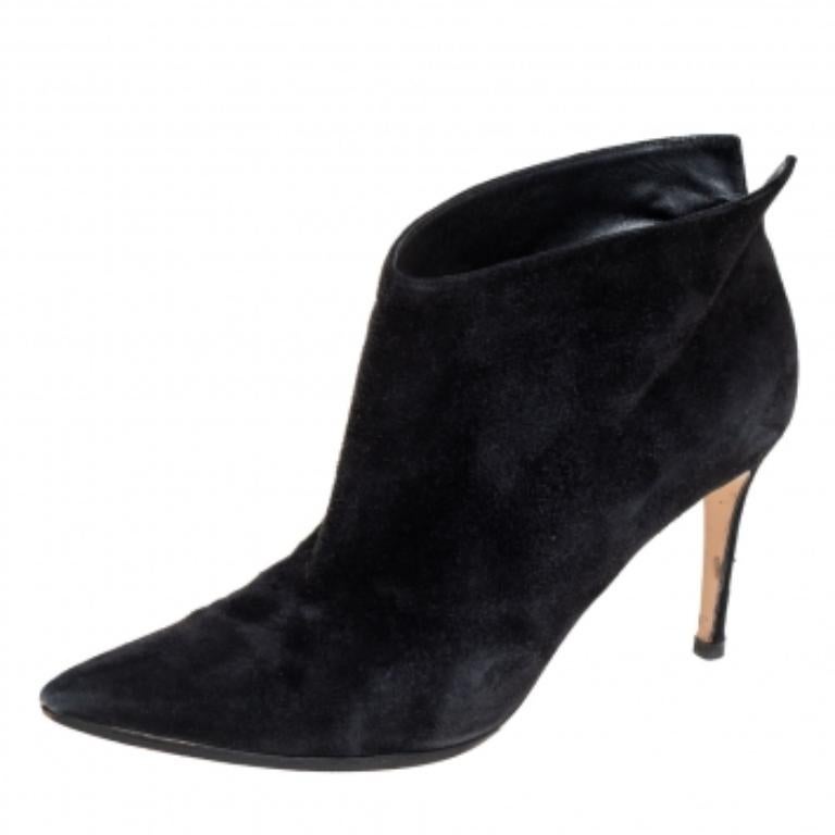 Gianvito Rossi Black Suede Kat Mid Booties Size 40.5 For Sale 2