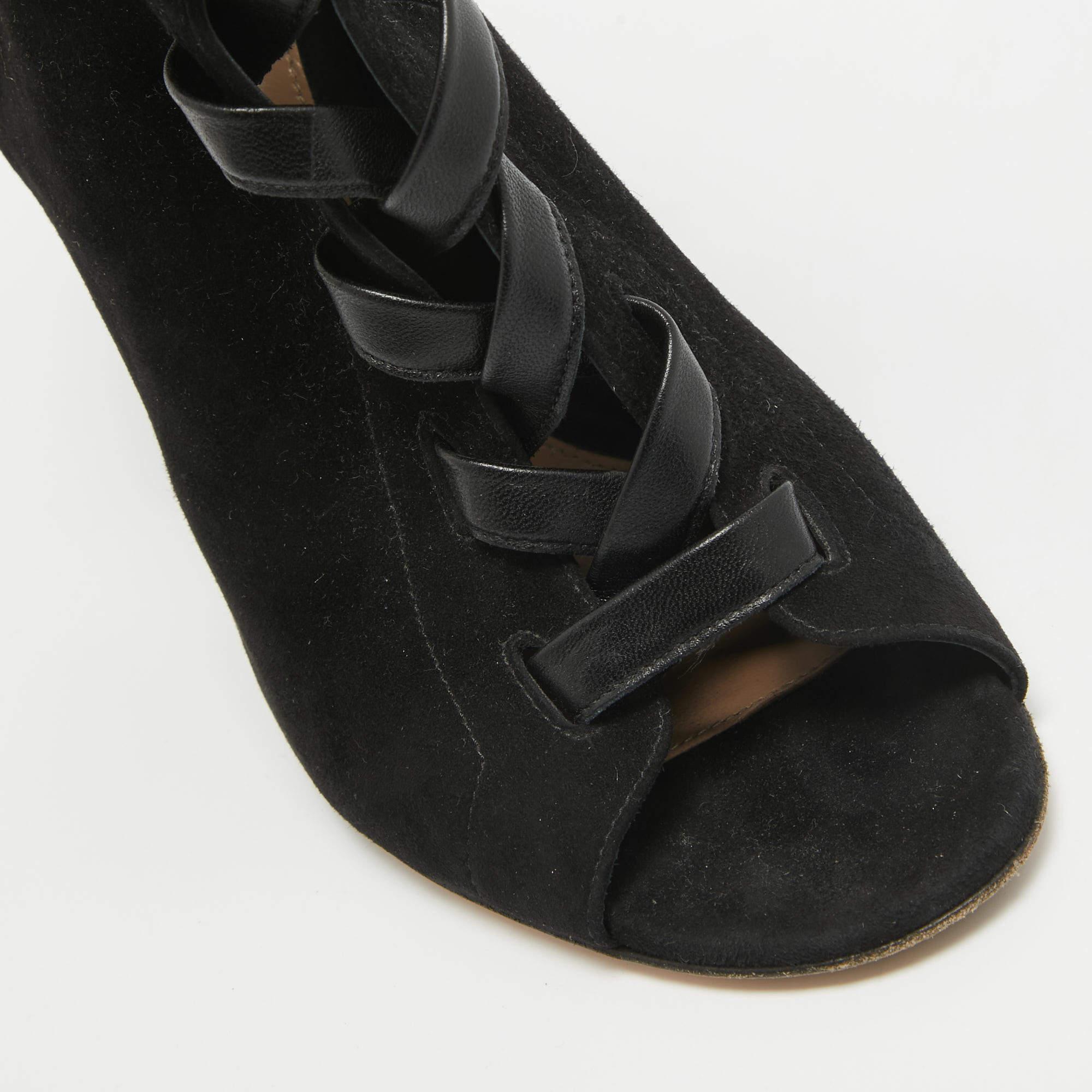 Gianvito Rossi Black Suede Lace Up Ankle Boots Size 39 For Sale 3