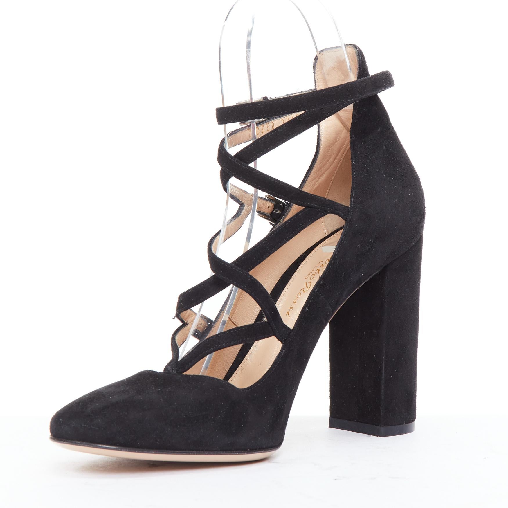 GIANVITO ROSSI noir daim cuir criss cross strappy block heels EU38 Bon état - En vente à Hong Kong, NT