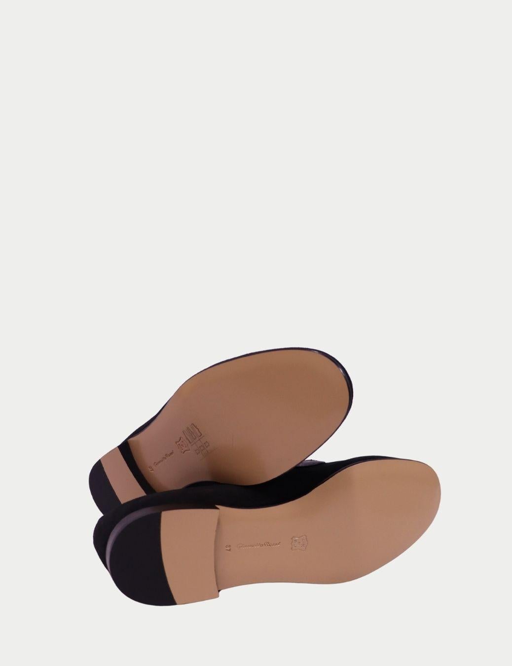 Gianvito Rossi Mocassins en daim noir - EU 37 Neuf - En vente à Amman, JO