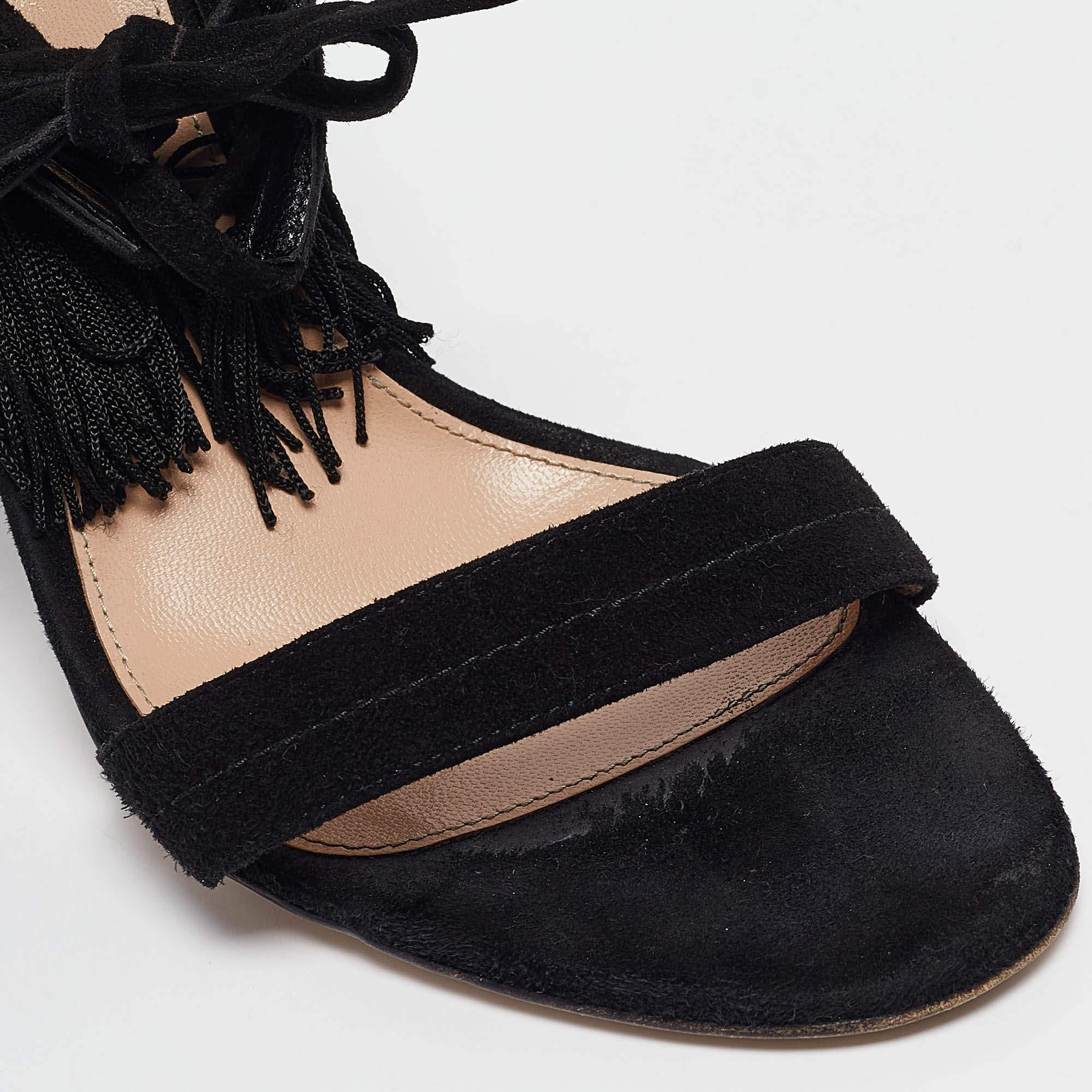 Gianvito Rossi Sandali con cinturino alla caviglia Olivia in pelle scamosciata nera misura 40 in vendita 2