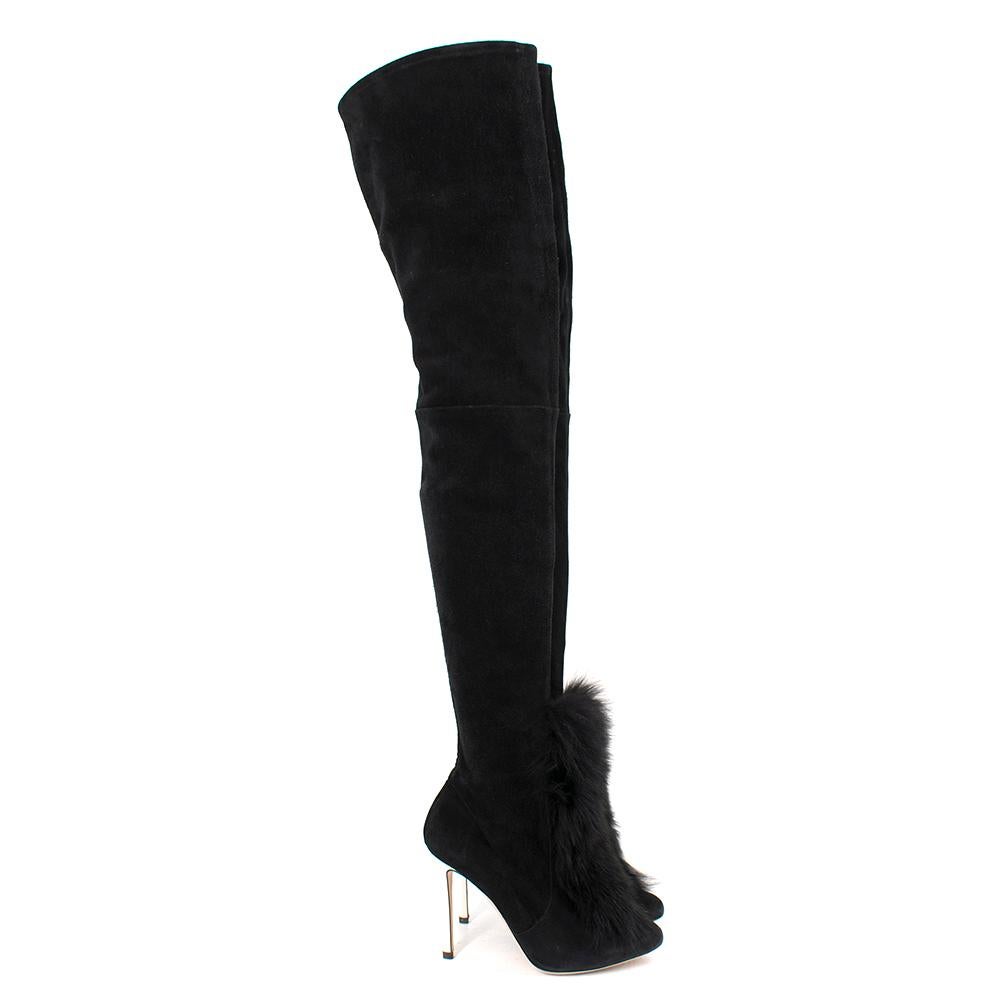 Gianvito Rossi sexy yet sophisticated style over-the-knee boots featuring a white stiletto heel and fur detail the front.

- Made in Italy

Please note, these items are pre-owned and may show signs of being stored even when unworn and unused. This