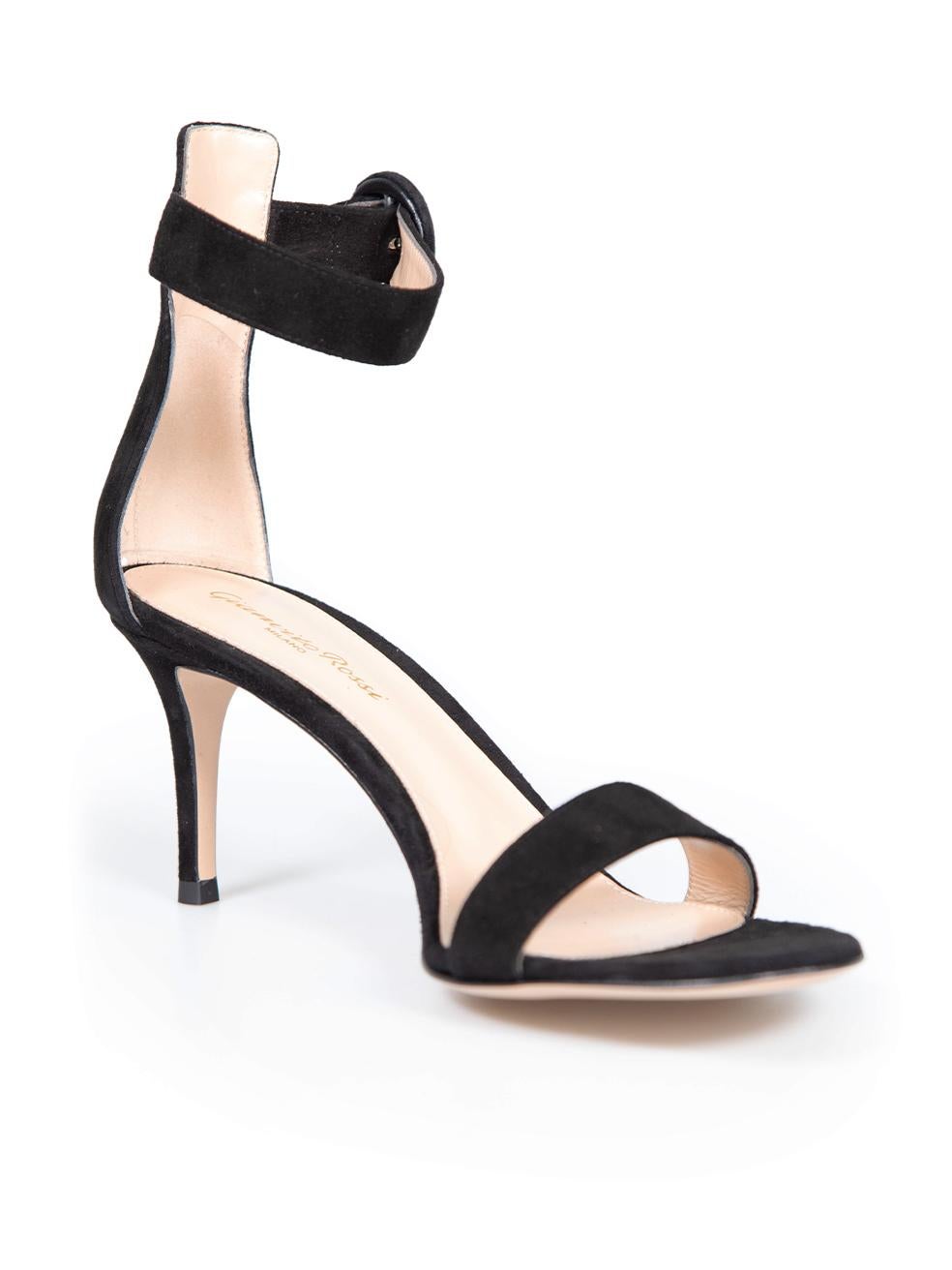CONDITION is Never worn. No visible wear to sandals is evident on this new Gianvito Rossi designer resale item. This item comes with original dust bag and shoe box.
 
 
 
 Details
 
 
 Model:Portofino
 
 Black
 
 Suede
 
 Sandals
 
 Open toe
 
 Mid