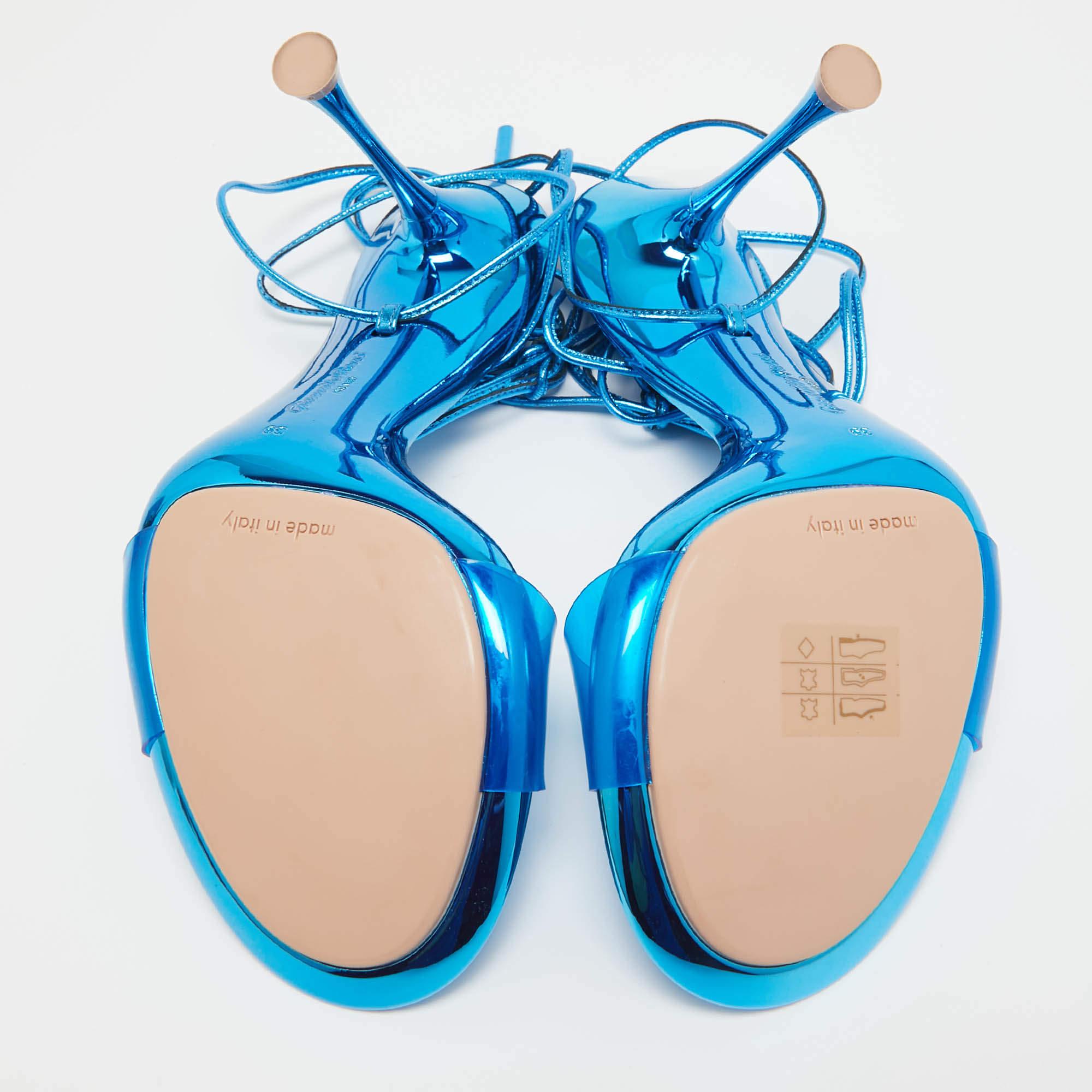 Gianvito Rossi Sandali Spice in PVC e pelle blu misura 39 2