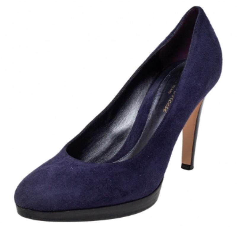 Black Gianvito Rossi Blue Suede Pumps Size 40 For Sale