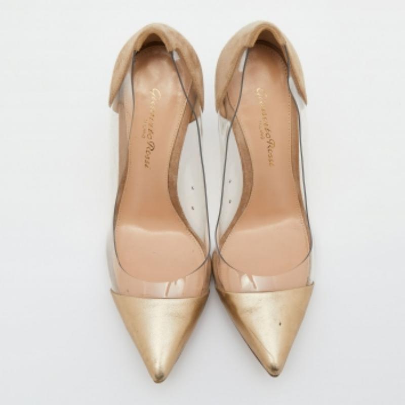 Beige Gianvito Rossi Brown/Gold Suede Leather And PVC Plexi Pumps Size 35.5 For Sale