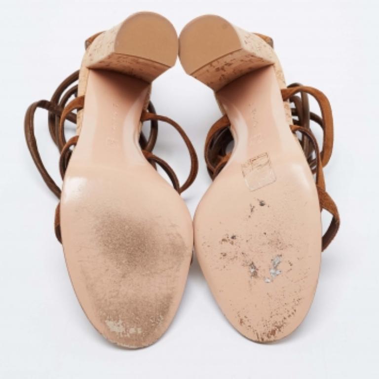 Marrone Gianvito Rossi Sandali Cayman in pelle e camoscio marrone taglia 41 in vendita