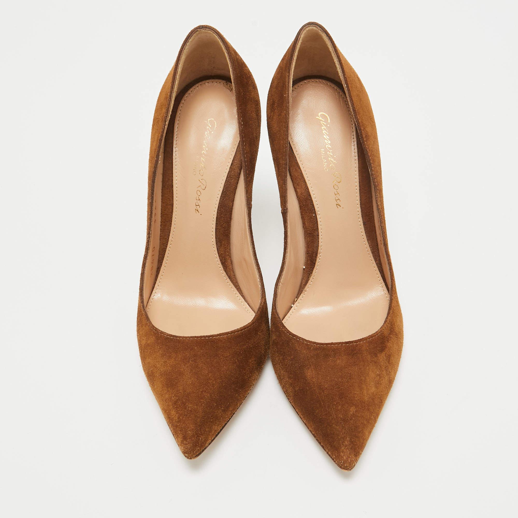 Marrone Gianvito Rossi Pumps in pelle scamosciata marrone Gianvito 105 Taglia 35