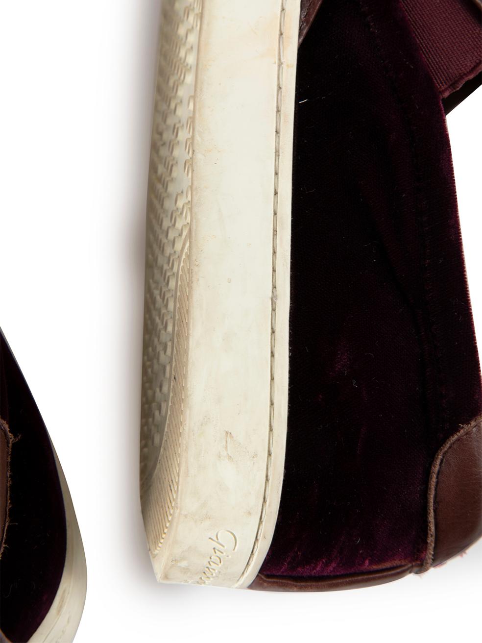 Gianvito Rossi Burgunder Samt Slip-On Turnschuhe Größe IT 39 Damen im Angebot