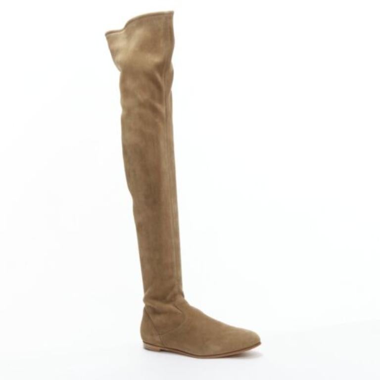 GIANVITO ROSSI Camoscio bottes cuissardes plates en daim marron EU37
Référence : SNKO/A00379
Marque : Gianvito Rossi
Modèle : Camoscio
MATERIAL : Cuir
Couleur : marron
Motif : Solide
Fermeture : Slip On
Doublure : Tissu noir
Fabriqué en :