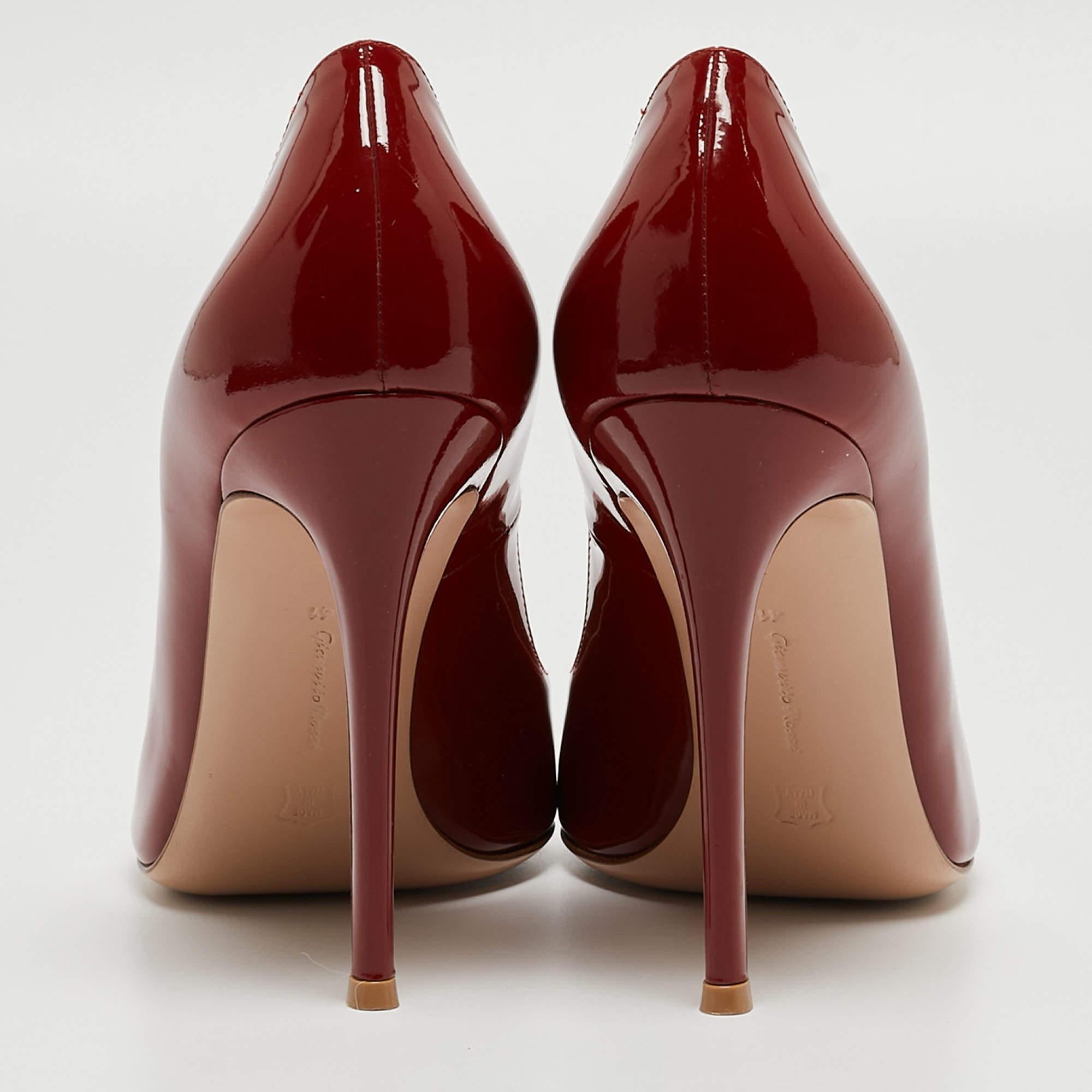 Gianvito Rossi Dark Red Patent Leather Pointed Toe Pumps Size 41 For Sale 1