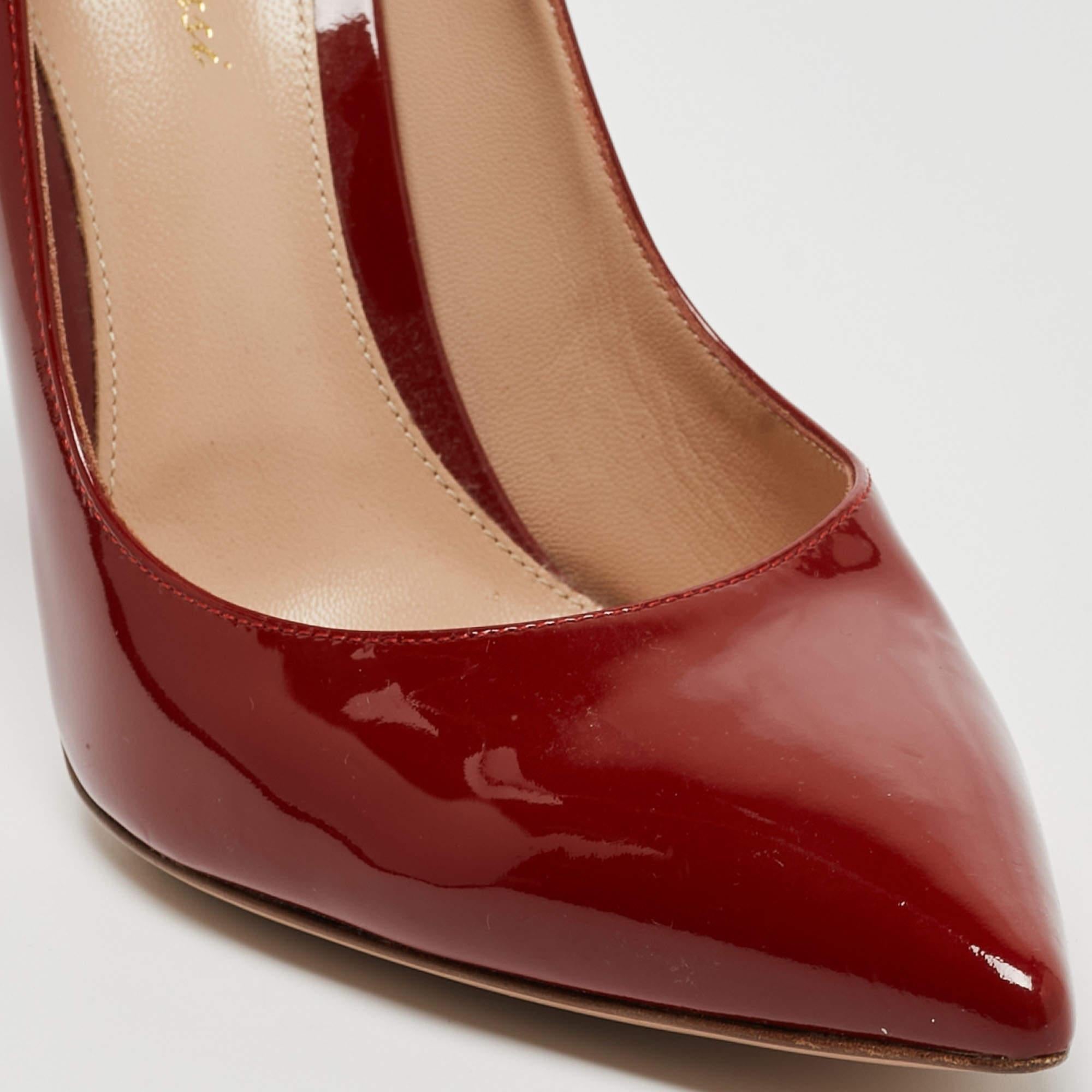 Gianvito Rossi Dark Red Patent Leather Pointed Toe Pumps Size 41 For Sale 2