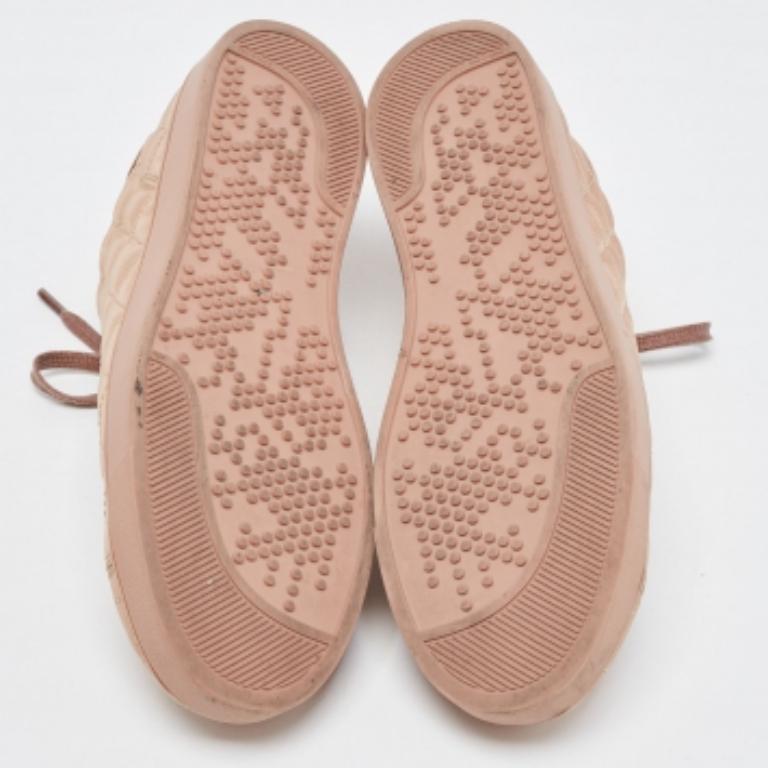 Gianvito Rossi Staubrosa gesteppte Leder Loft Low Top Turnschuhe Größe 37 im Angebot 3