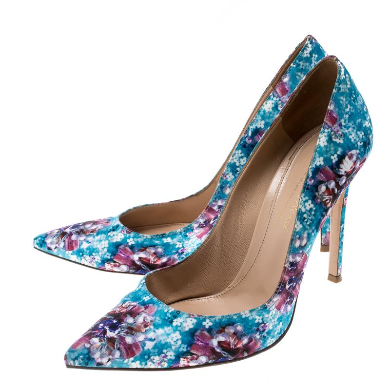 Women's Gianvito Rossi For Mary Multicolor Floral Fabric Pointed Toe Pumps Size 38.5