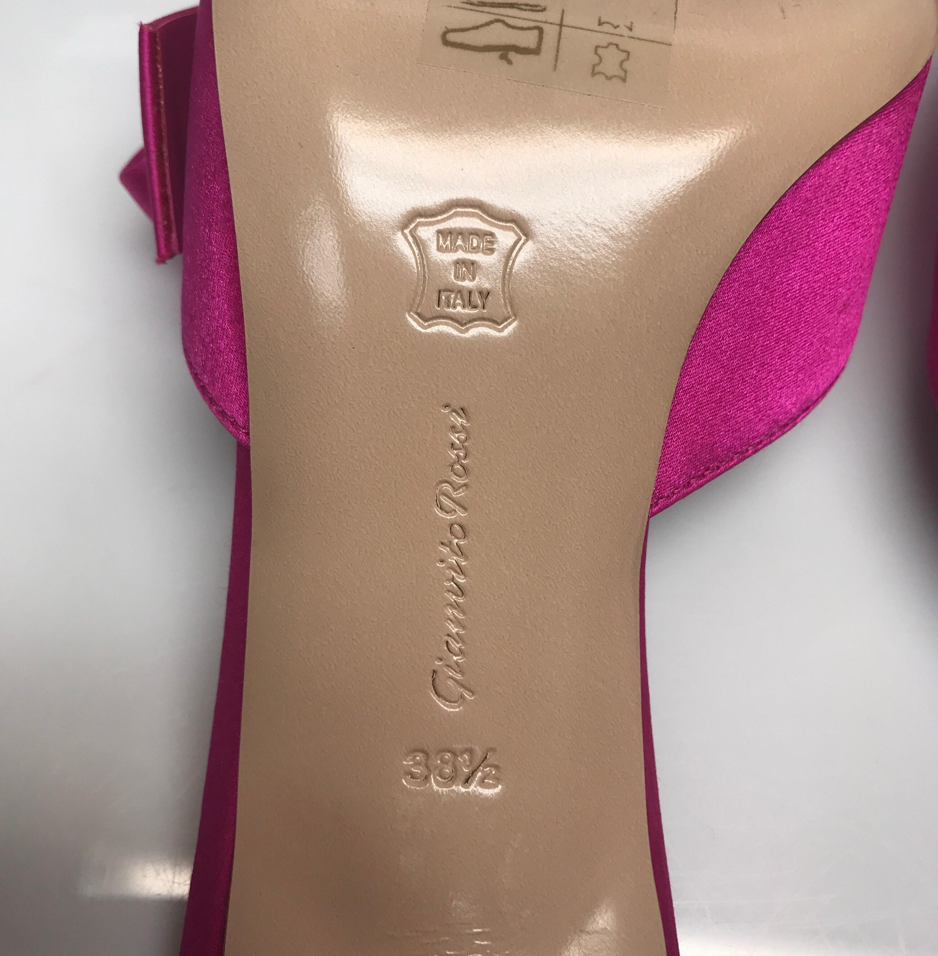 Women's Gianvito Rossi Fuchsia Satin Open Back Pointed Heel w/ Bow-38.5