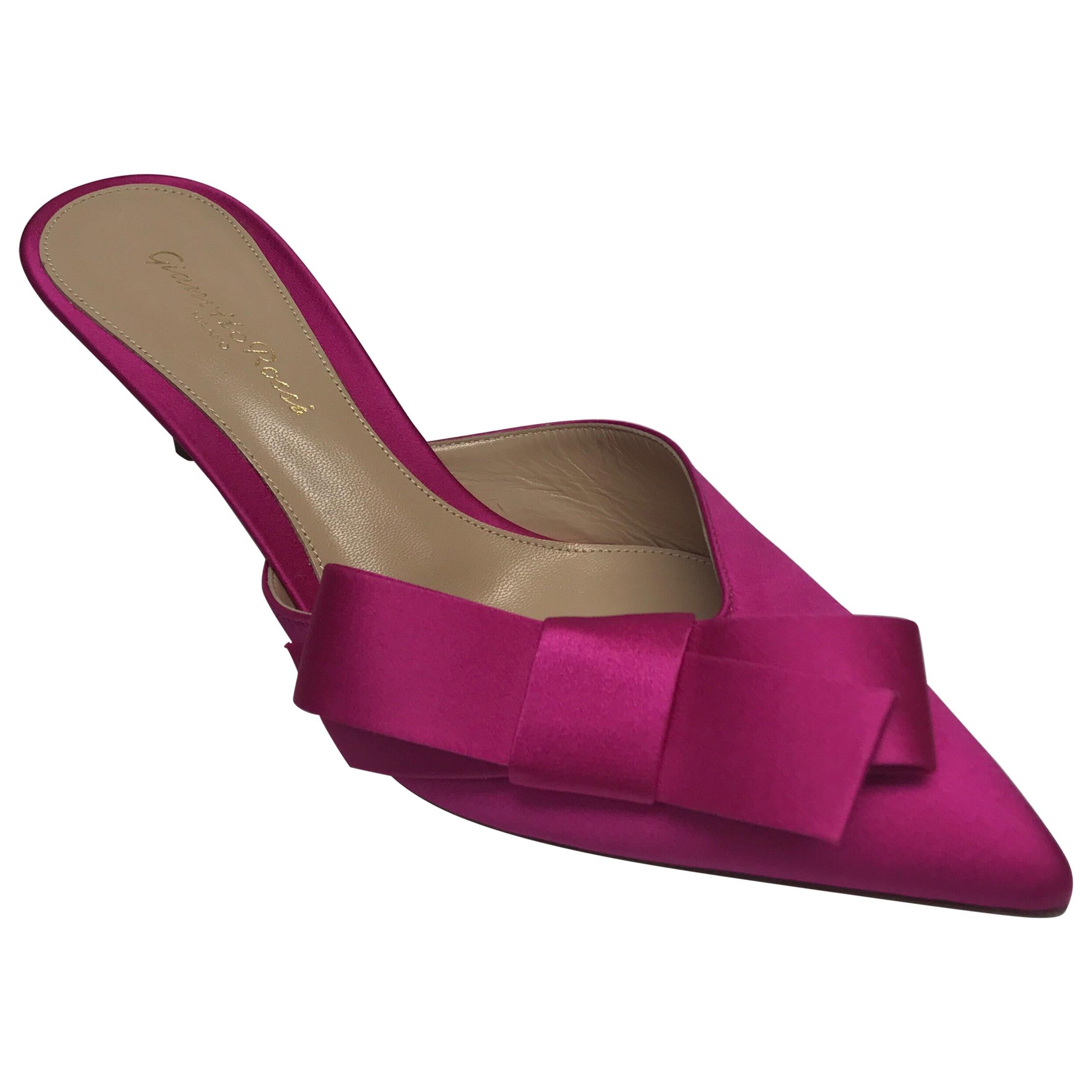 Gianvito Rossi Fuchsia Satin Open Back Pointed Heel w/ Bow-38.5