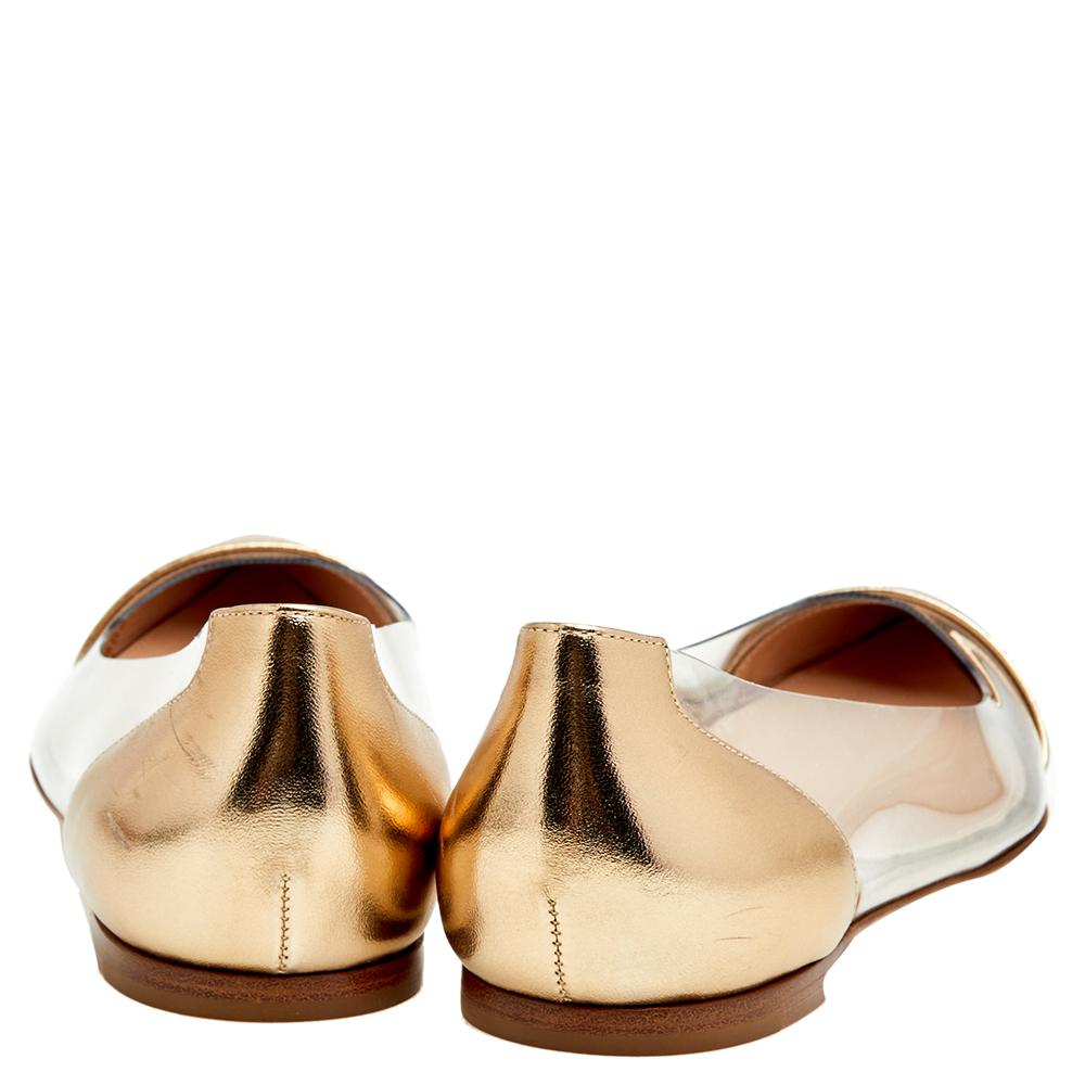 Gianvito Rossi Gold Leather And PVC Plexi Pointed Toe Ballet Flats Size 39.5 In New Condition In Dubai, Al Qouz 2