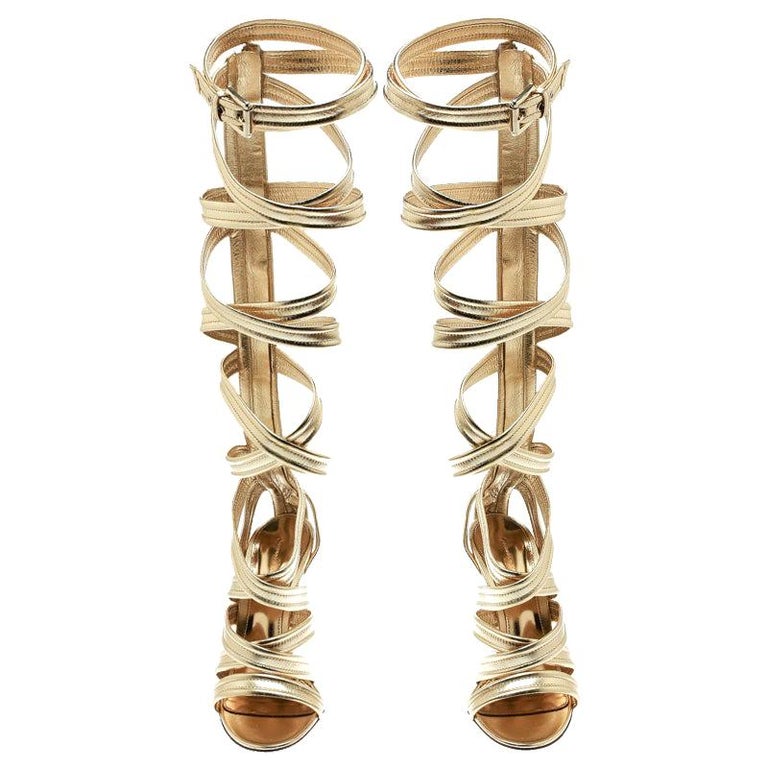 Gianvito Rossi Gold Leather Gladiator Knee High Sandals Size 38 For Sale at  1stDibs | gianvito rossi gladiator sandals
