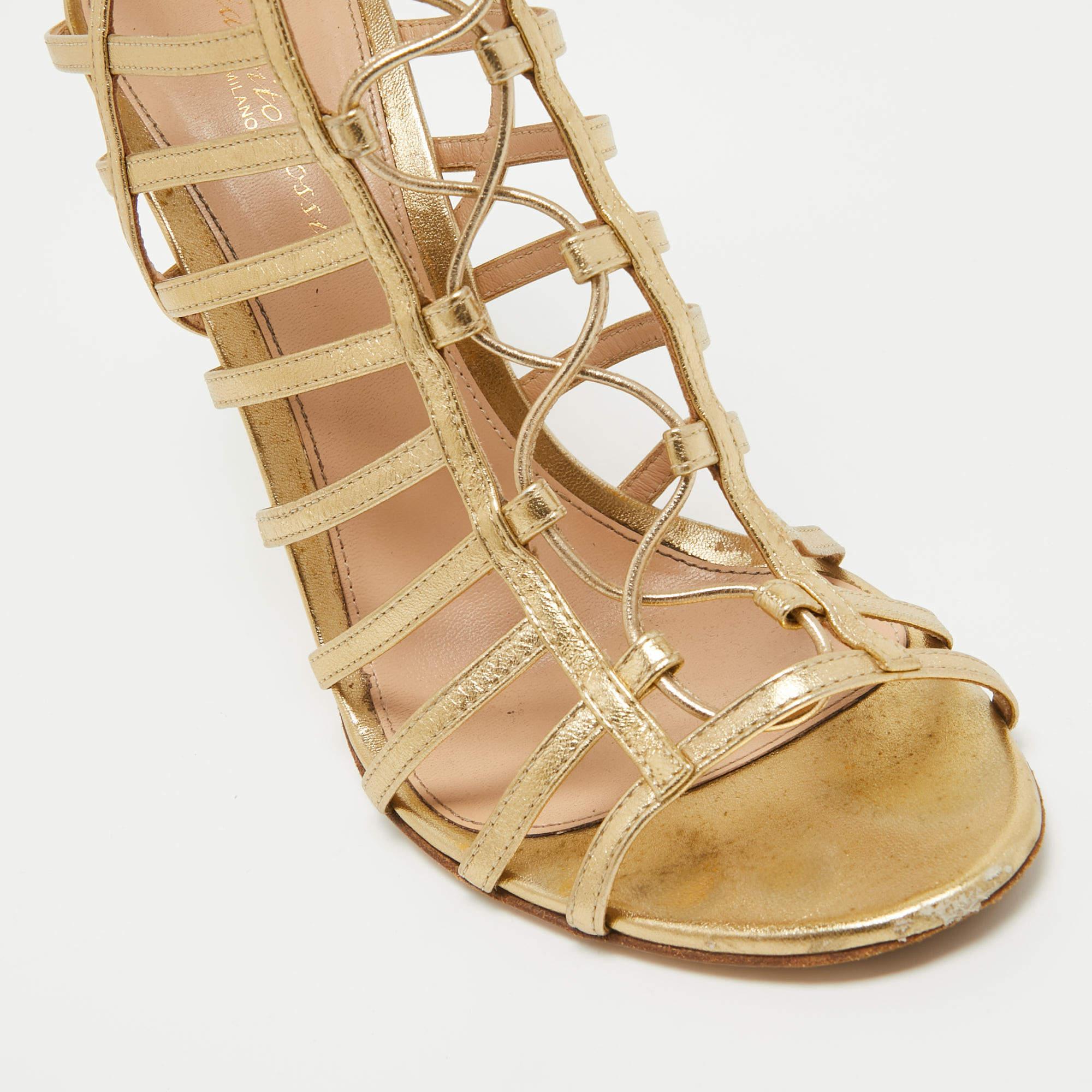 Gianvito Rossi Gold Leather Strappy Lace Up Sandals Size 41 For Sale 2