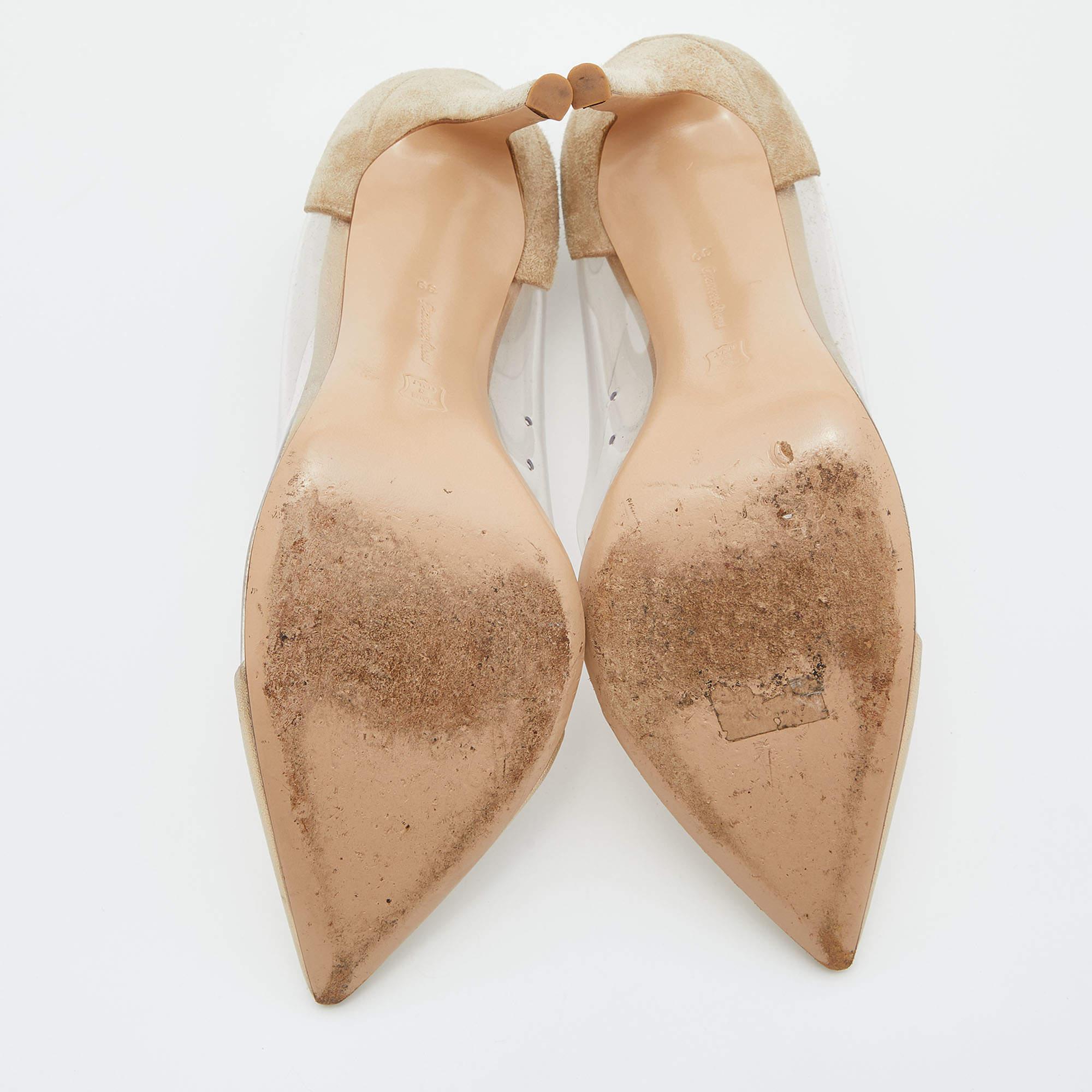 Gianvito Rossi Gold Leather  Suede and PVC Plexi Pumps Size 39 For Sale 2
