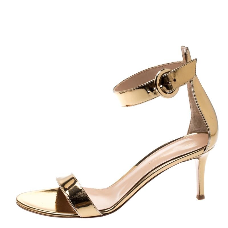 A perfect blend of comfort and style, this leather pair is just what you need for an evening out. These Portofino sandals are lined with the finest quality leather and are durable. This footwear from Gianvito Rossi features 7cm heel with an ankle
