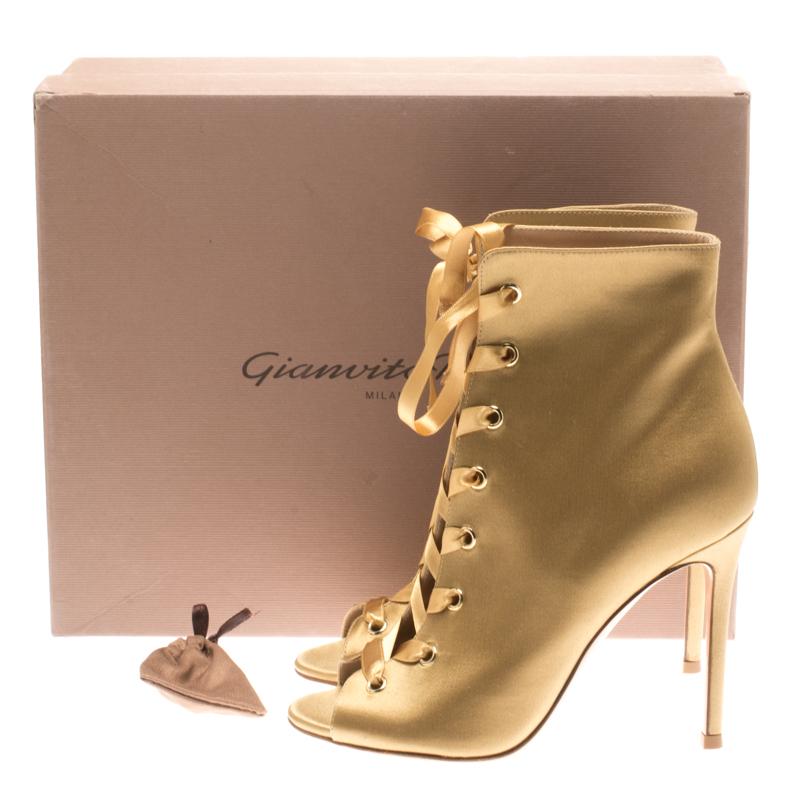 Gianvito Rossi Gold Satin Marie Peep Toe Lace Up Ankle Booties Size 36 In Excellent Condition In Dubai, Al Qouz 2